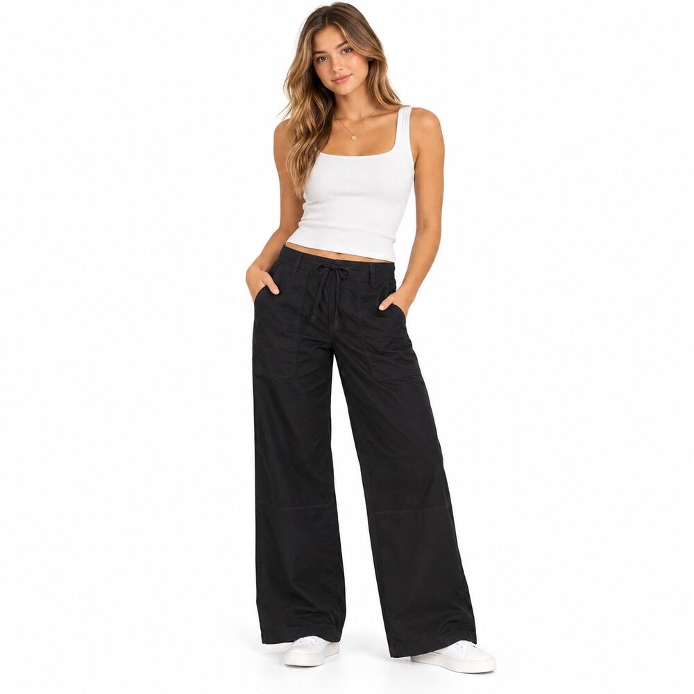 Celebrity Pink Wide Leg Black pull on pants pockets and draw string women L